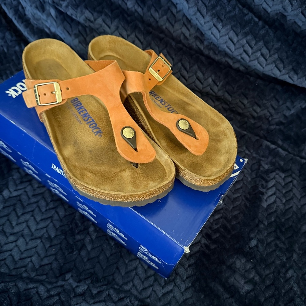 Birkenstock Tan Sandals with Buckle